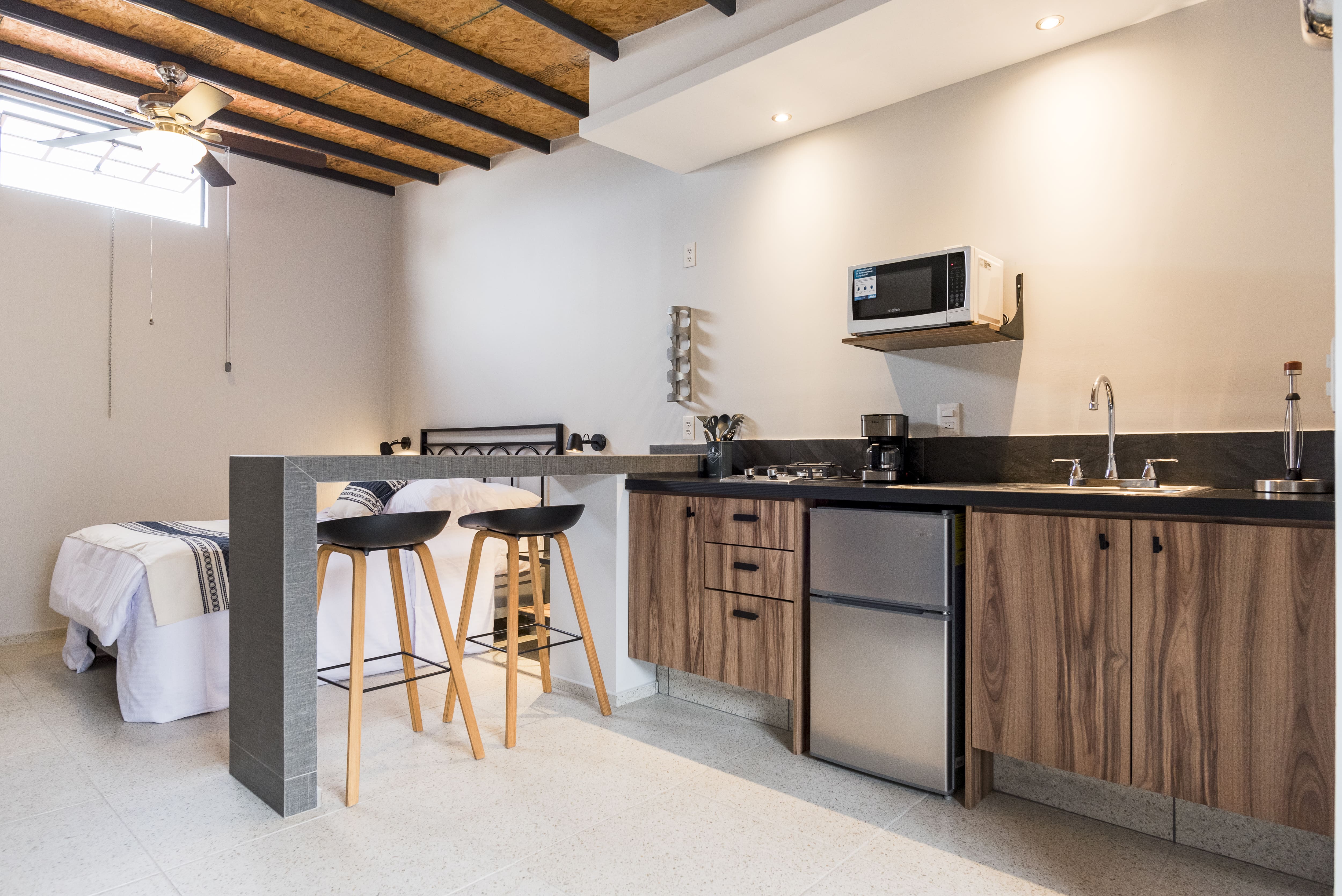 Executive Suite Queen